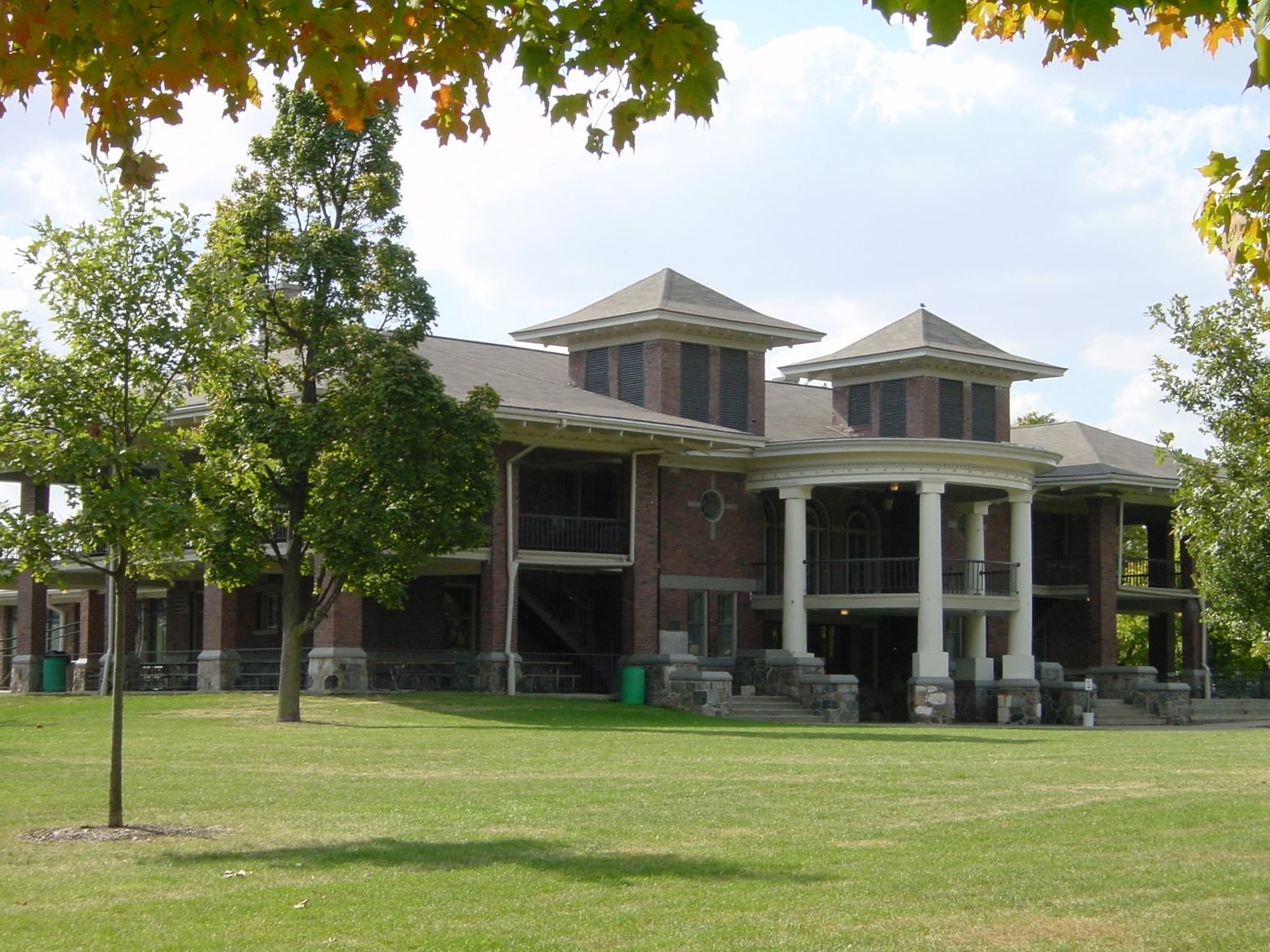 5 Must-Visit Parks in Bloomington, IL (2026)